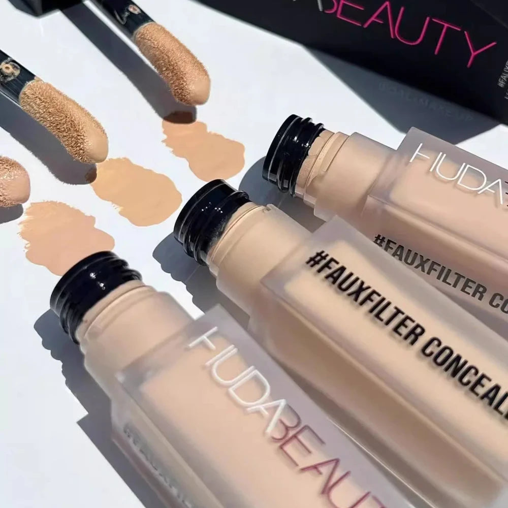 Huda Beauty Faux Filter Luminous Matte Concealer